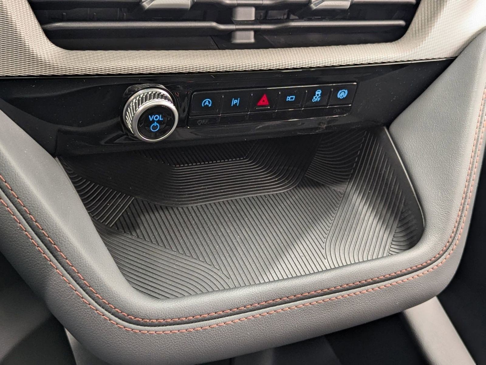 New 2026 Ford Explorer Active w/ Active Comfort Package image 15