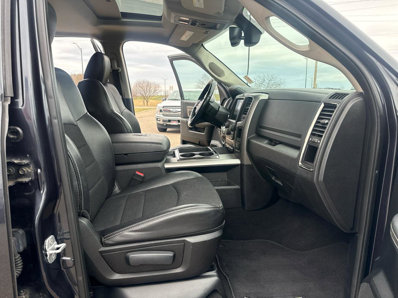 Used 2014 RAM 1500 Sport w/ Remote Start & Security Group AWD/4WD image 36