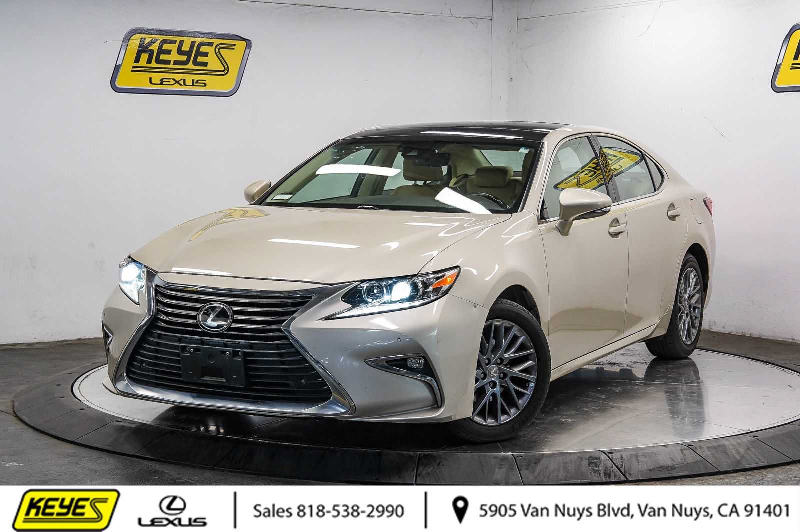 Used 2018 Lexus ES 350 w/ Navigation System Package FWD image 1