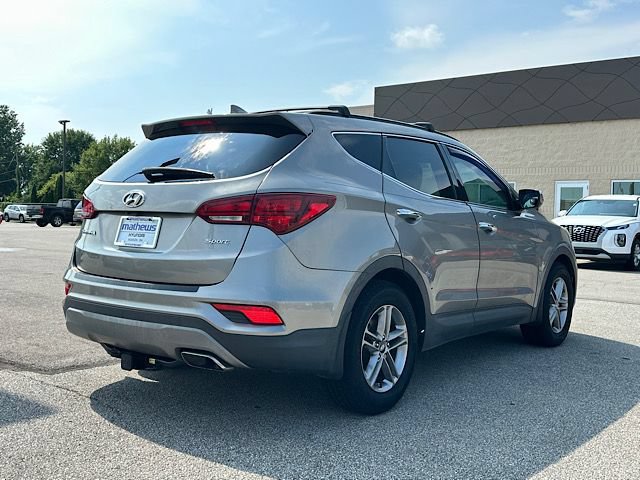 Used 2017 Hyundai Santa Fe Sport FWD image 9