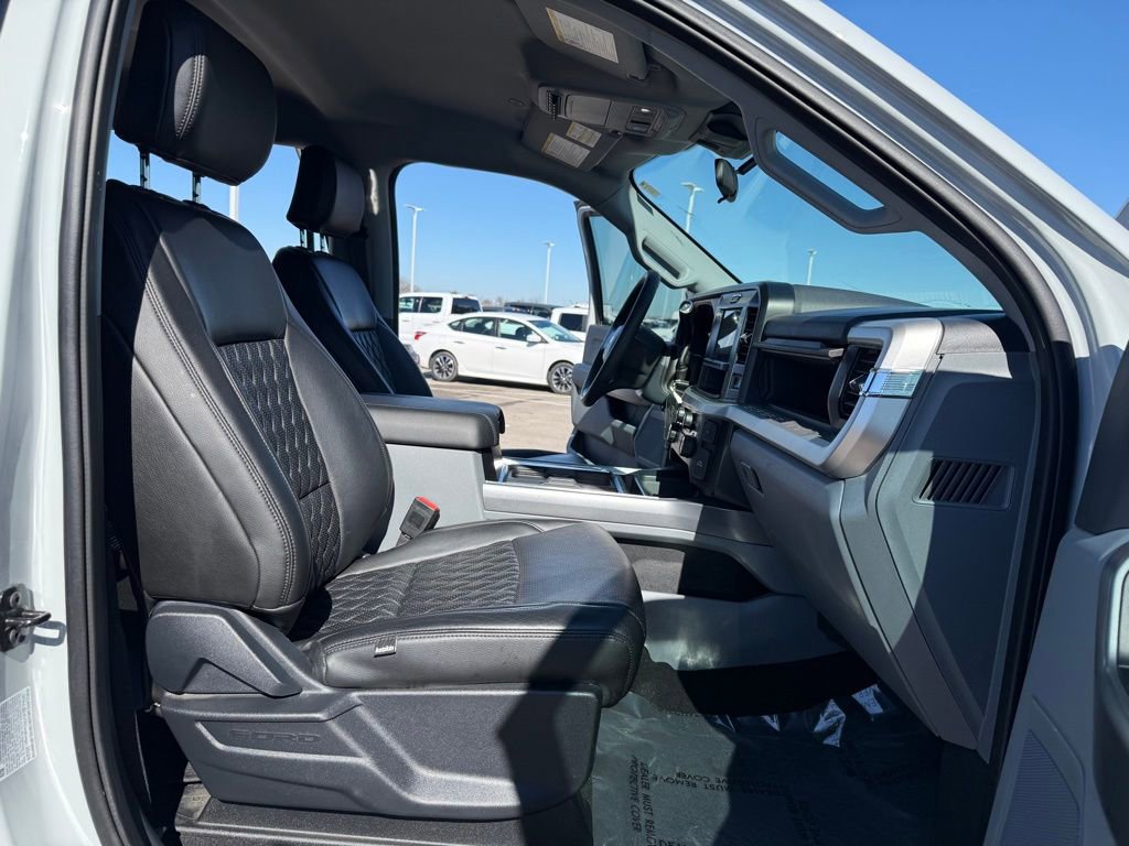 Used 2025 Ford F450 XLT image 17