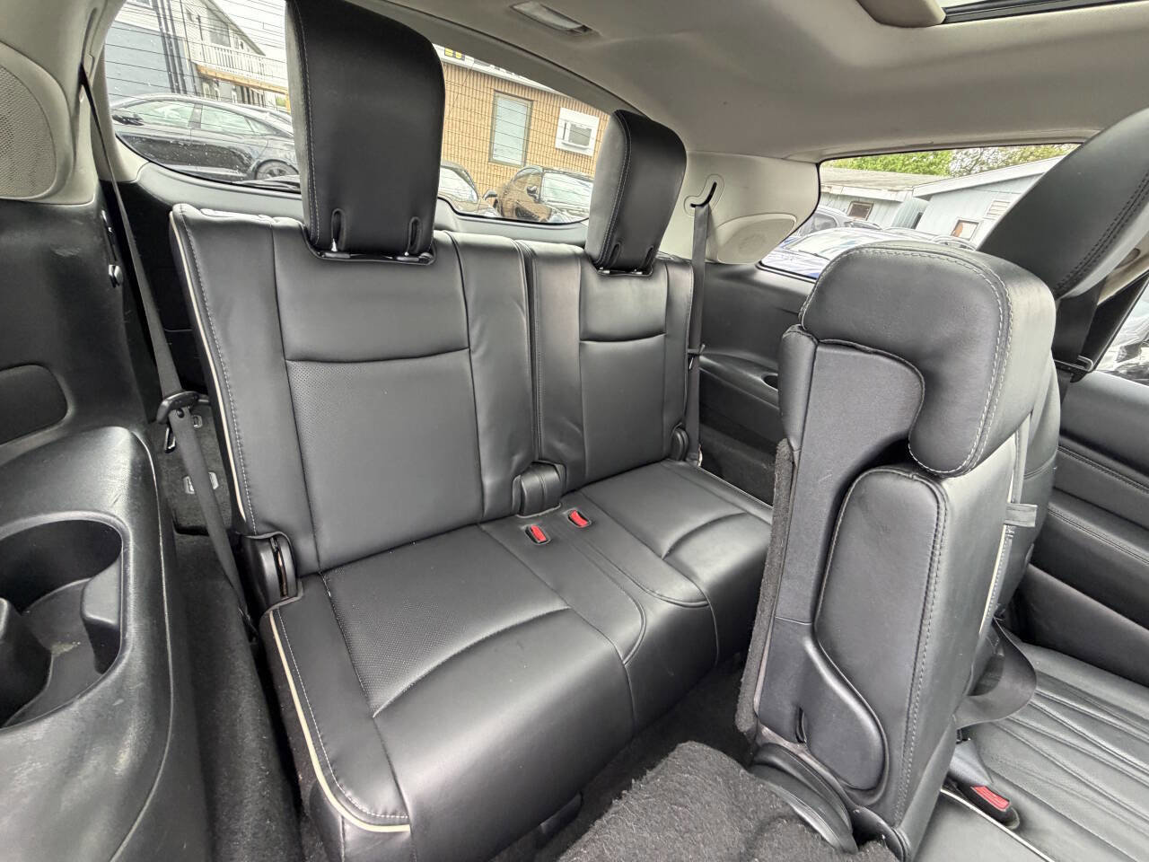 Used 2019 INFINITI QX60 Luxe w/ Sensory Package AWD/4WD image 18