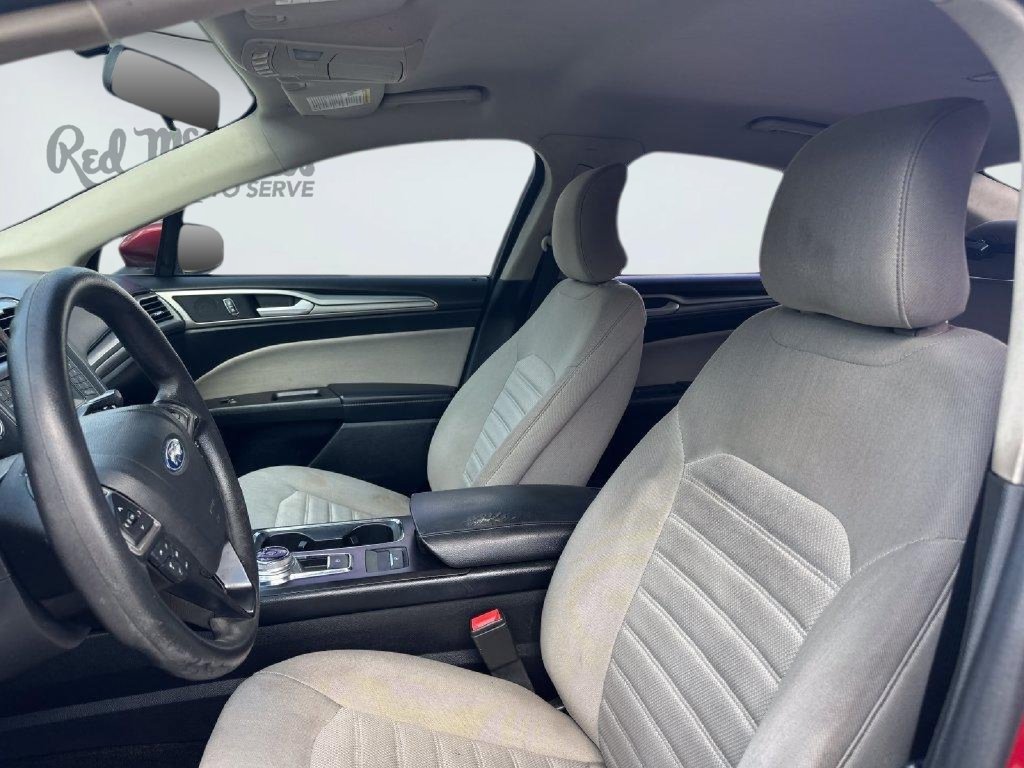 Used 2018 Ford Fusion S FWD image 7