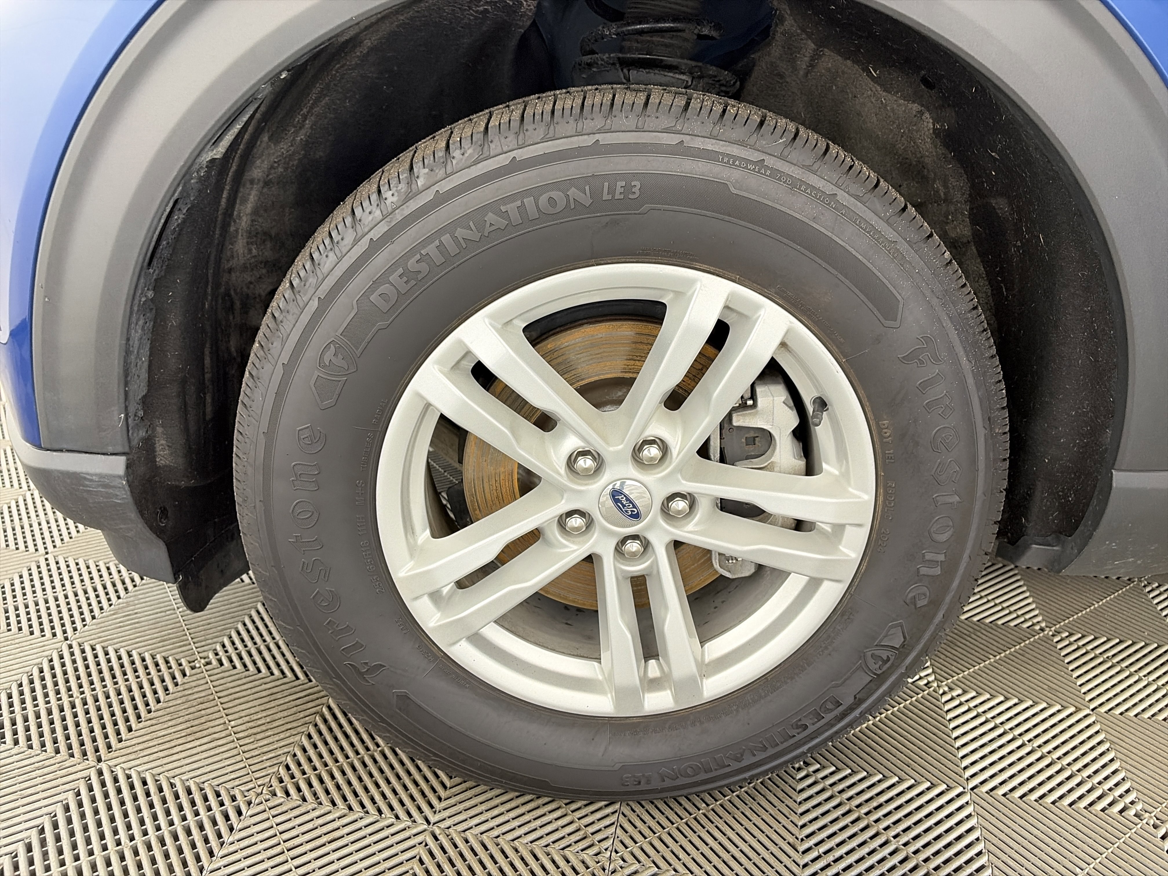 Used 2021 Ford Explorer XLT AWD/4WD image 14