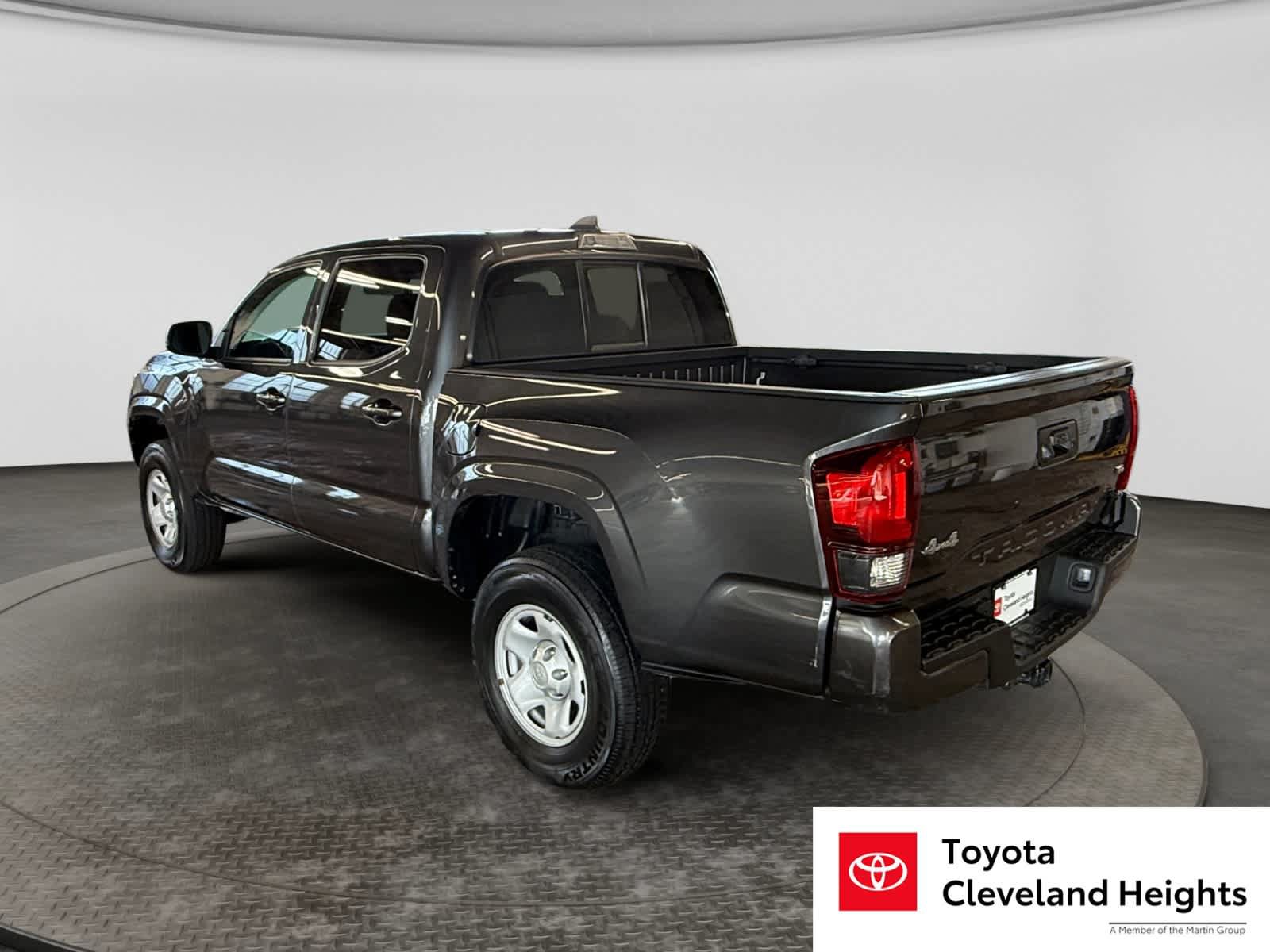 Used 2023 Toyota Tacoma SR AWD/4WD image 7