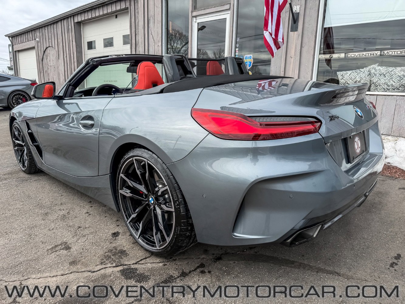 Used 2025 BMW Z4 M40i w/ Edition image 8