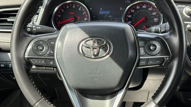 Used 2020 Toyota Camry XSE w/ Blackout Package FWD image 16