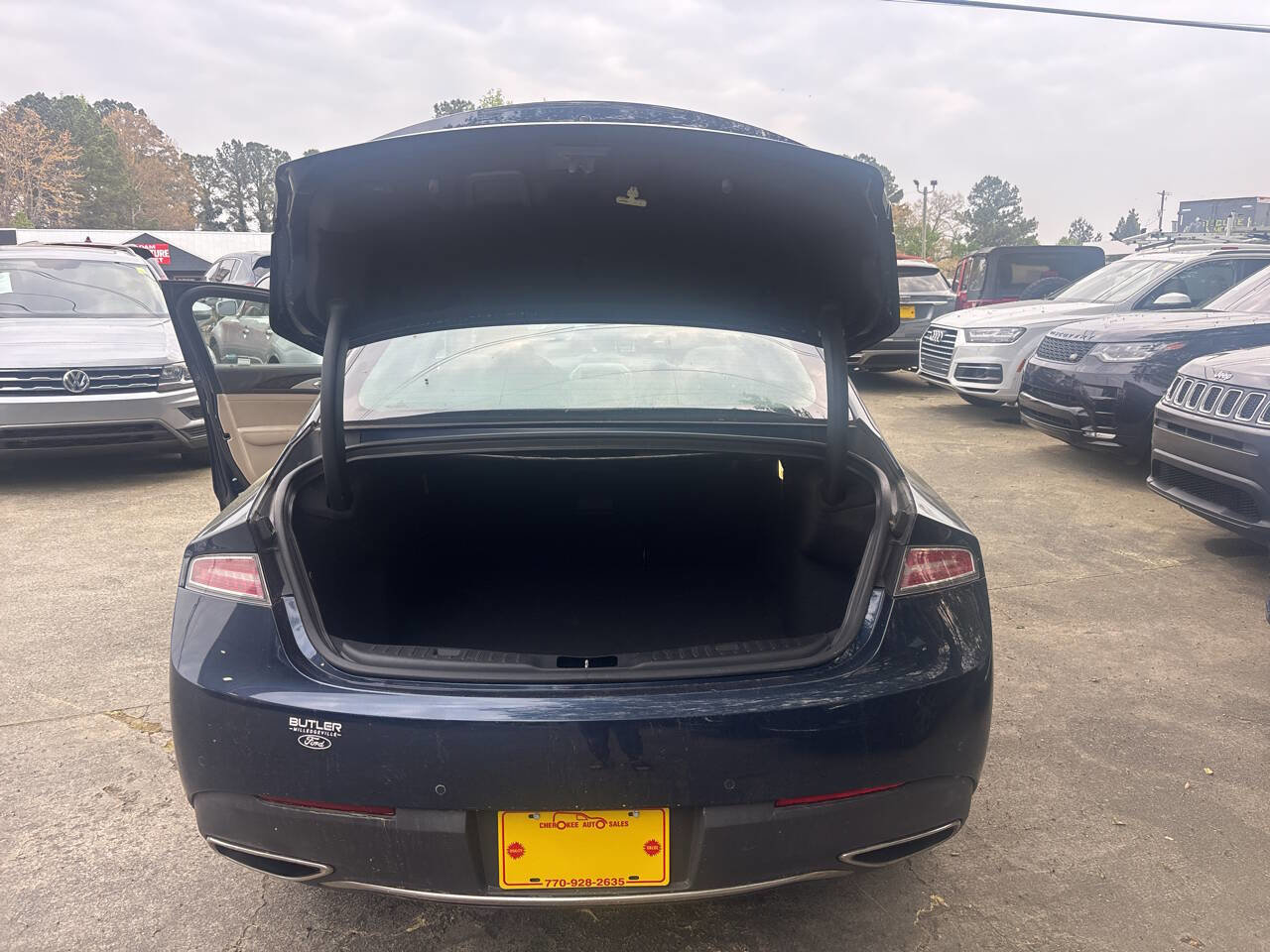 Used 2017 Lincoln MKZ Reserve image 14