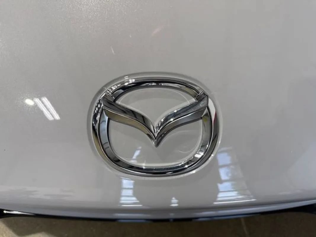 Used 2026 MAZDA MX-5 Miata Club w/ Interior Package RWD image 50
