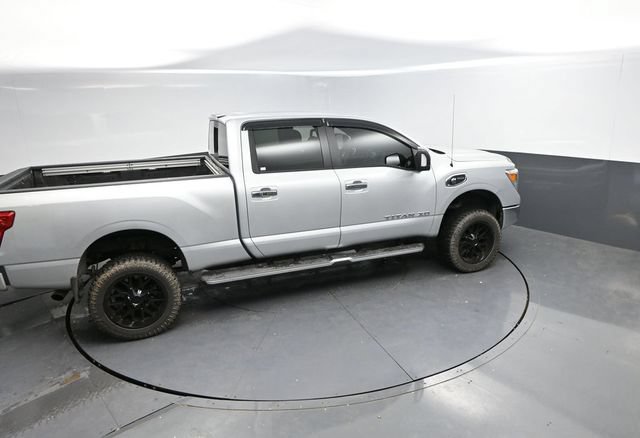 Used 2016 Nissan Titan XD AWD/4WD image 39