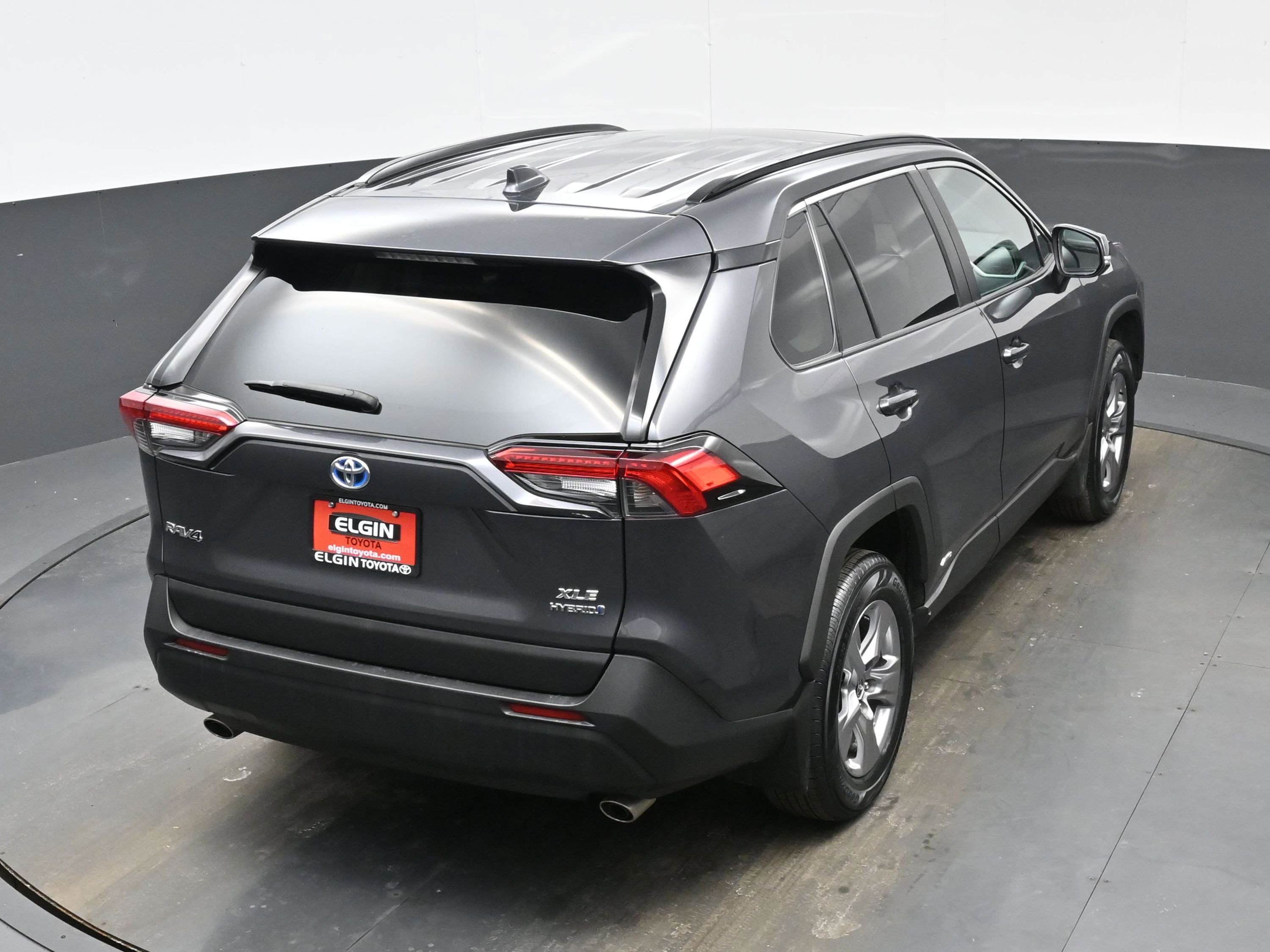Used 2022 Toyota RAV4 XLE w/ Convenience Package image 42