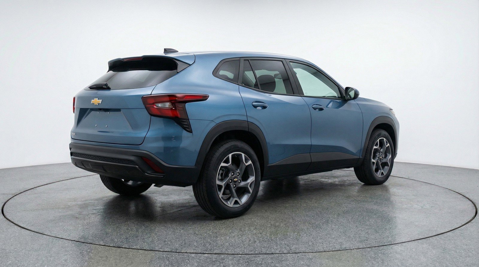 Used 2025 Chevrolet Trax LT image 9