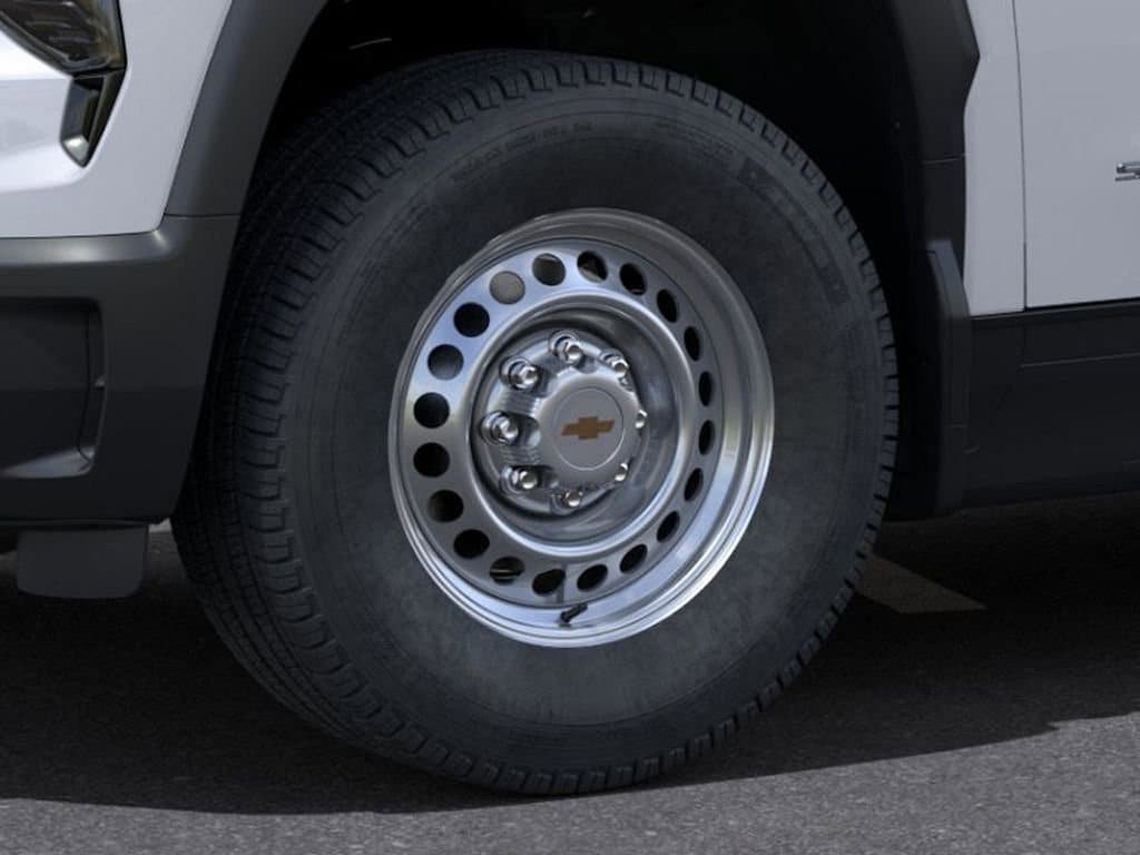 New 2024 Chevrolet Silverado EV W/T AWD/4WD image 9