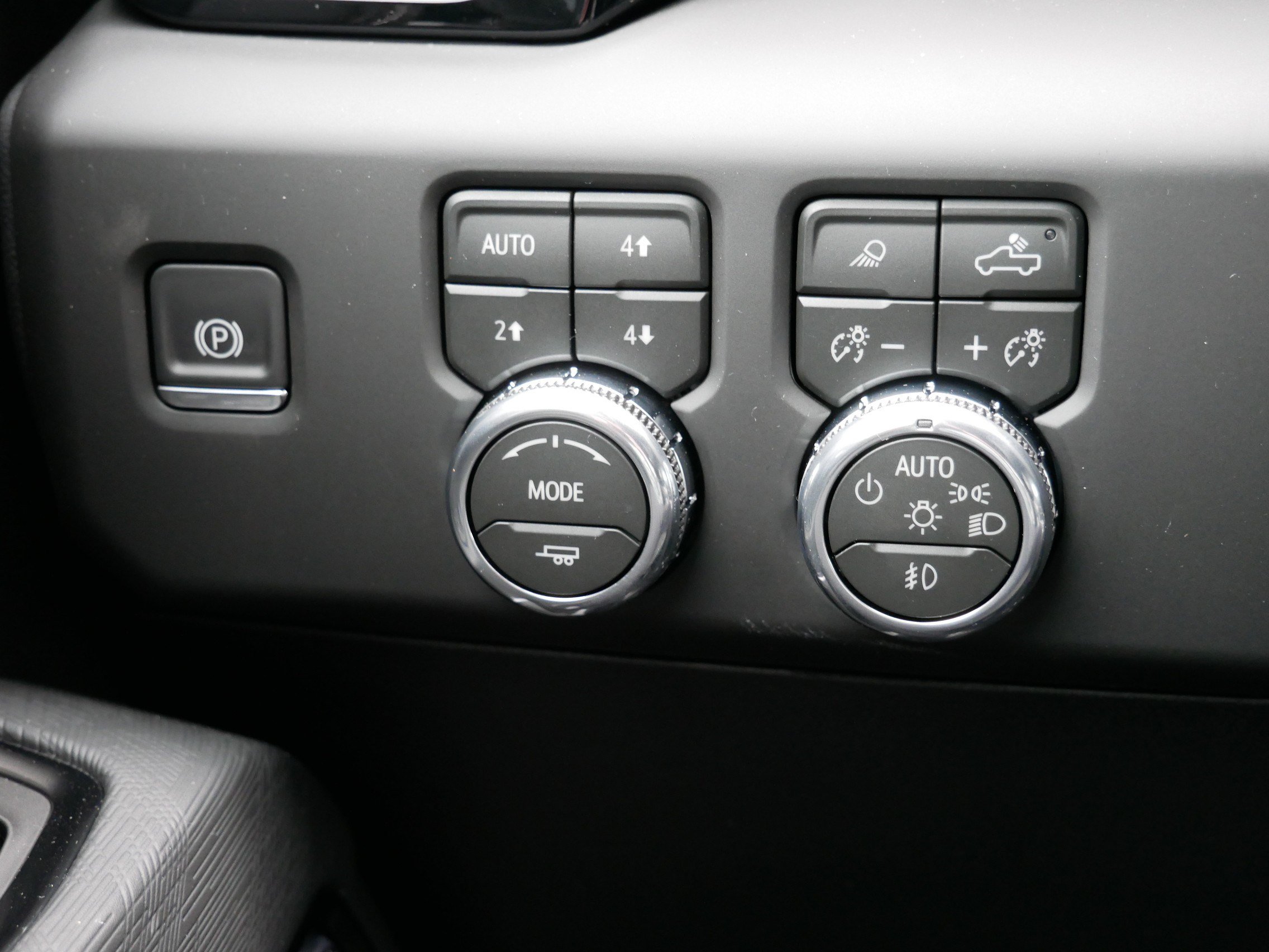 New 2026 GMC Sierra 2500 AT4X AWD/4WD image 22