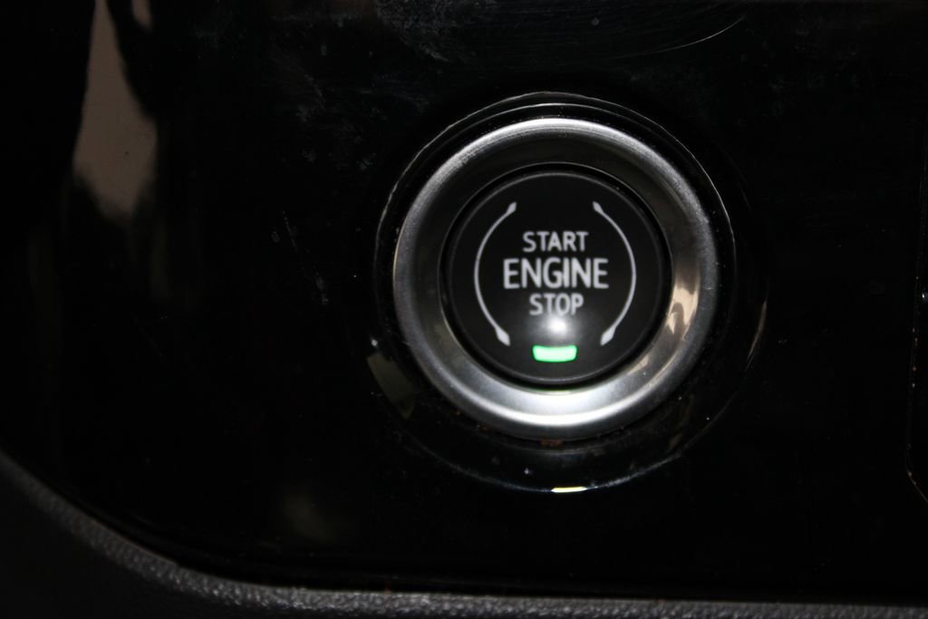 Used 2024 GMC Sierra 1500 SLE image 48