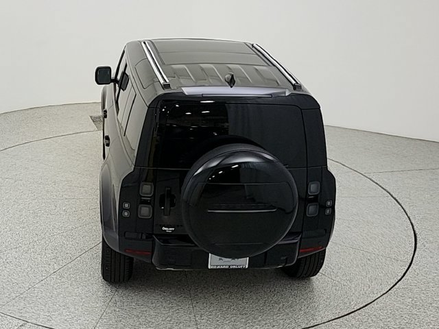 New 2026 Land Rover Defender 110 S AWD/4WD image 18