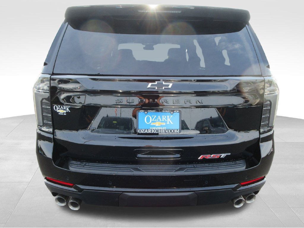 New 2026 Chevrolet Suburban RST w/ Comfort Package AWD/4WD image 5