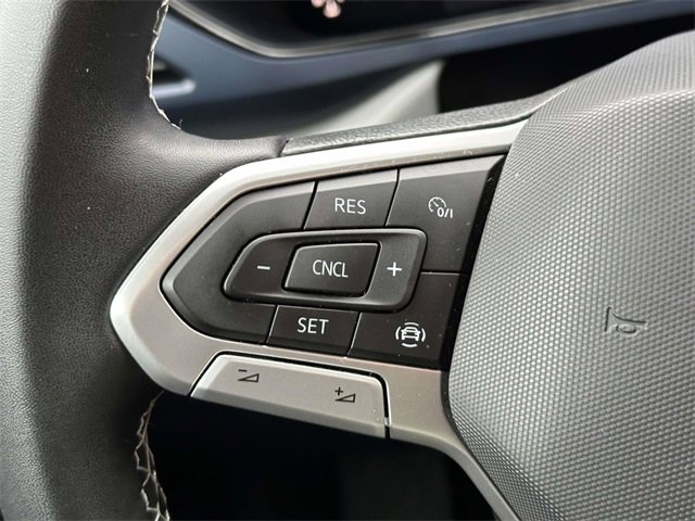 Certified 2022 Volkswagen Taos SE w/ Panoramic Sunroof Package image 27