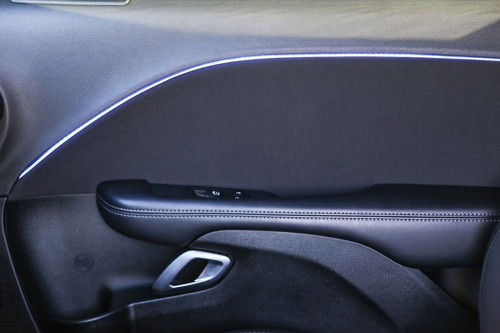 Used 2023 Dodge Challenger SXT w/ Blacktop Package image 21