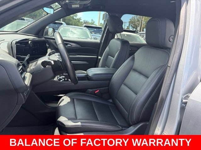 Used 2025 Chevrolet Traverse LT AWD/4WD image 14