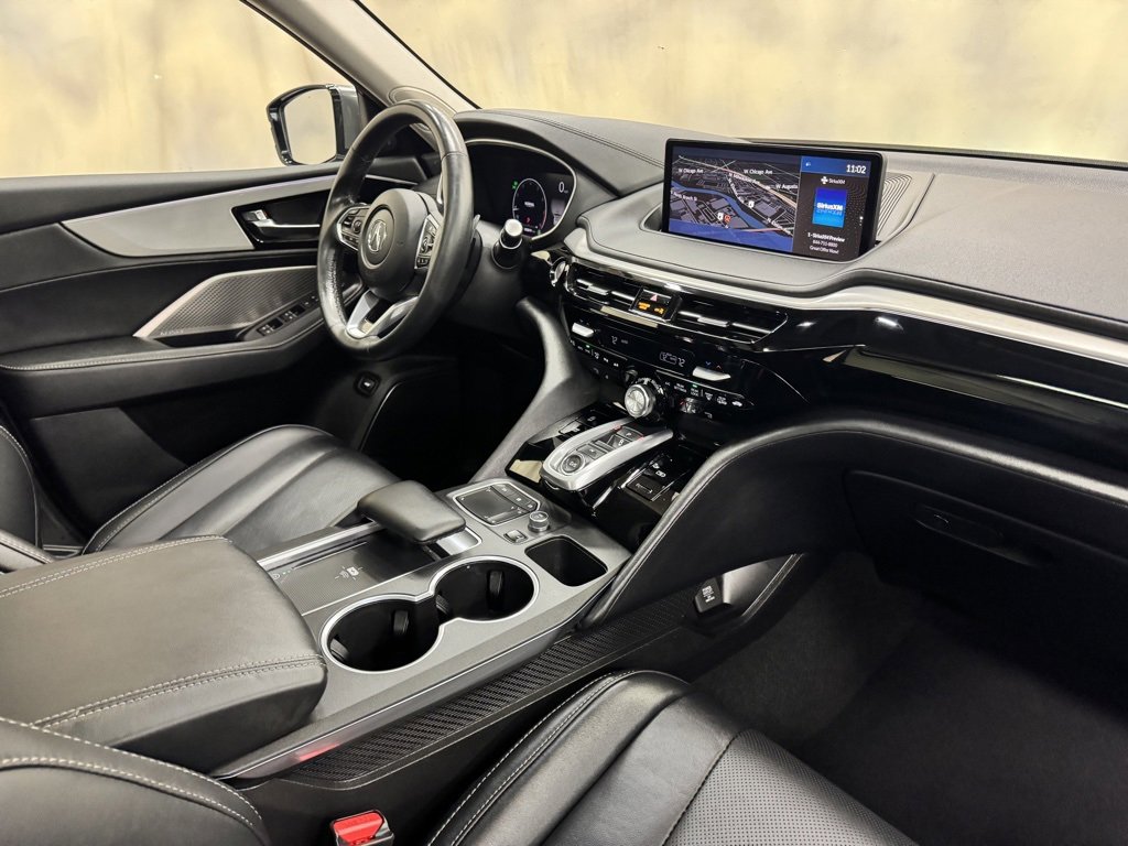 Used 2024 Acura MDX SH-AWD w/ Technology Package image 26