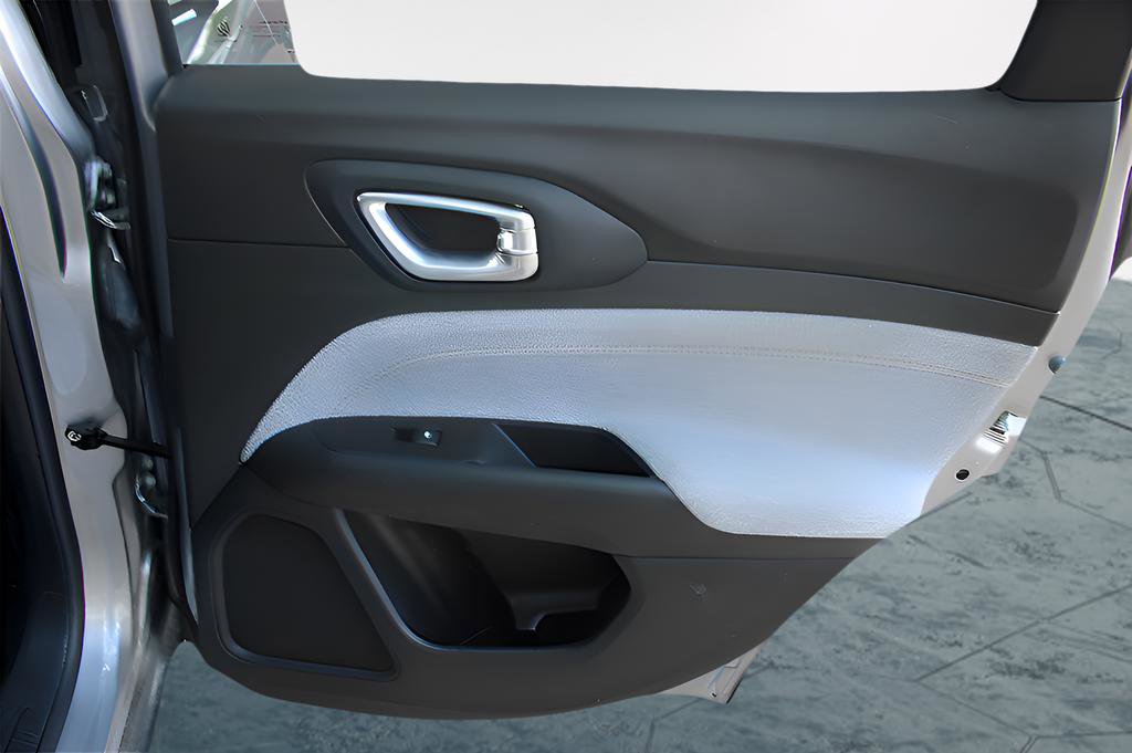 Used 2022 Jeep Compass Latitude image 20