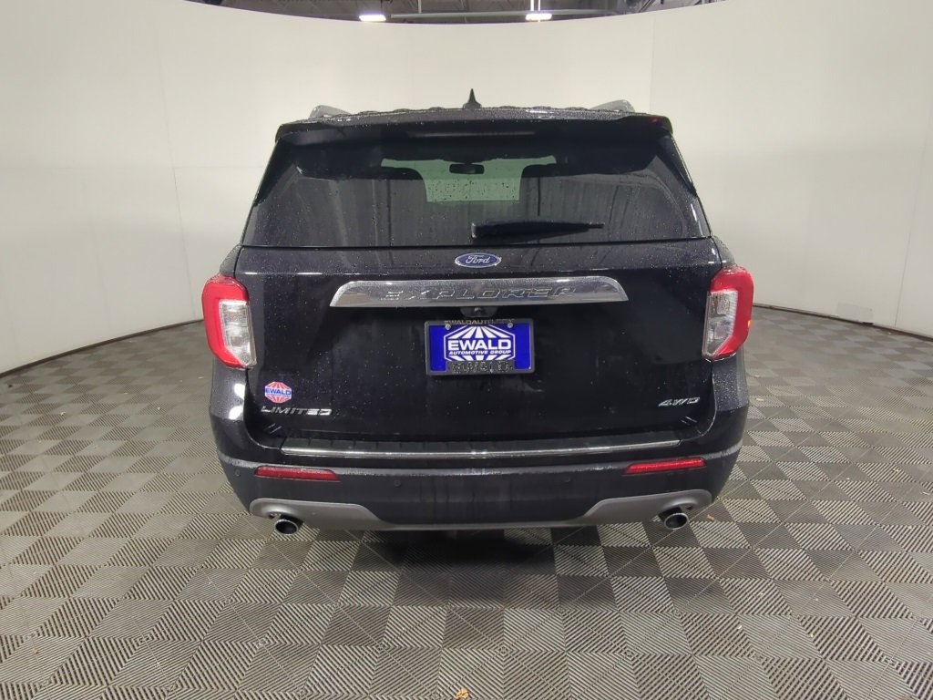 Used 2023 Ford Explorer Limited image 5