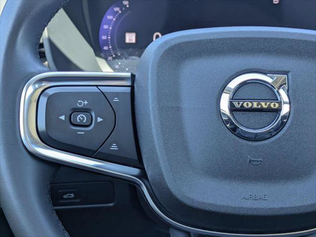 New 2026 Volvo XC90 T8 Plus w/ Protection Package Premier AWD/4WD image 14