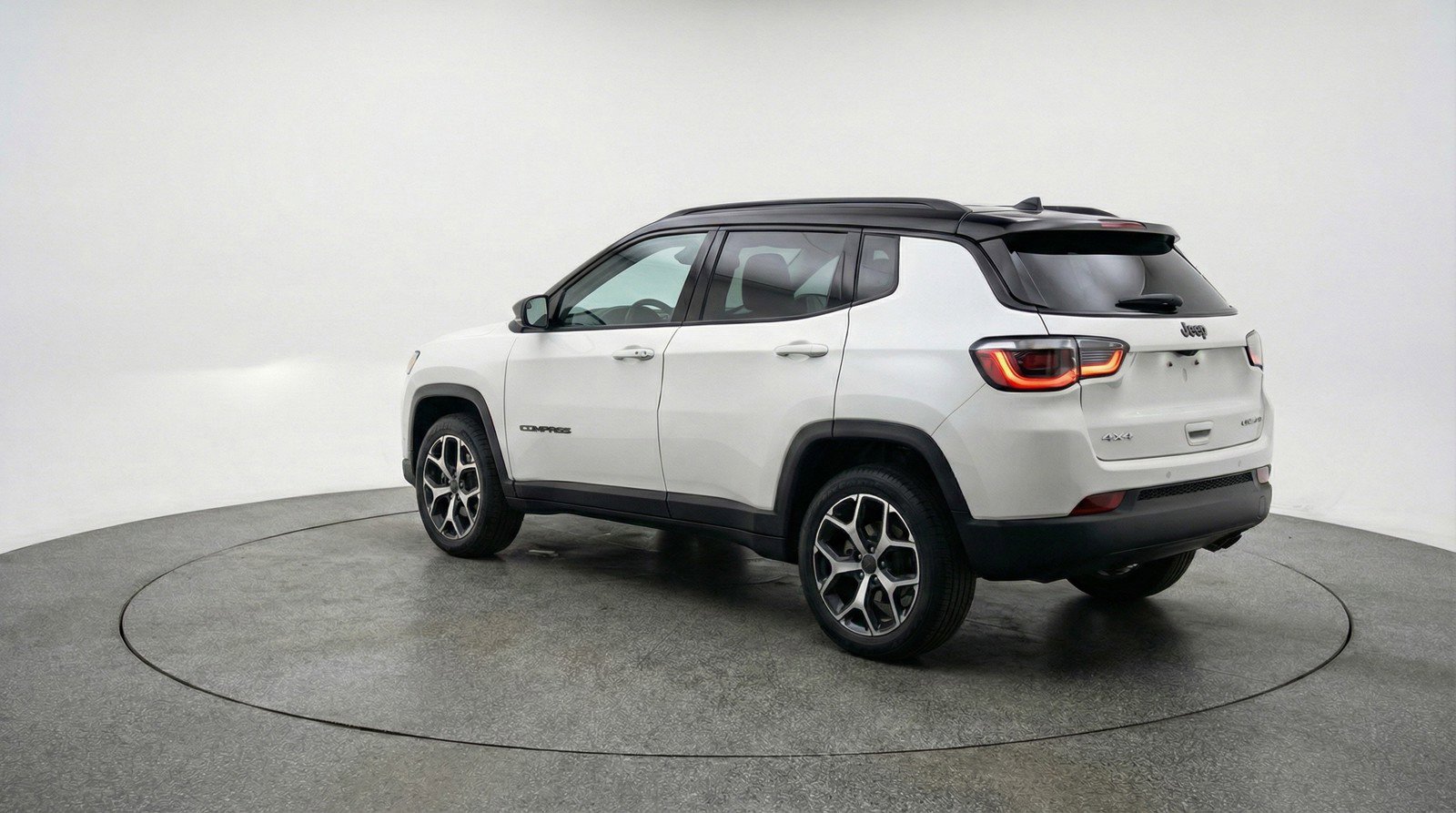 Used 2025 Jeep Compass Limited image 6