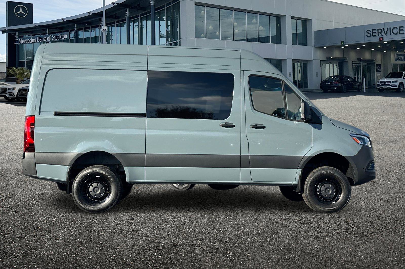 New 2026 Mercedes-Benz Sprinter 2500 image 3