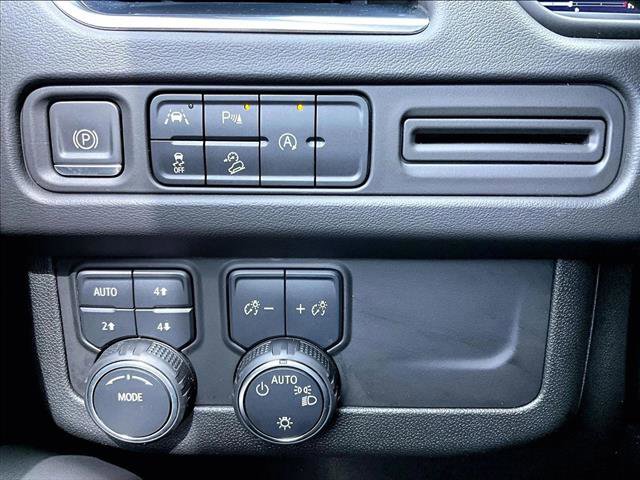 Used 2023 Chevrolet Tahoe Z71 image 24