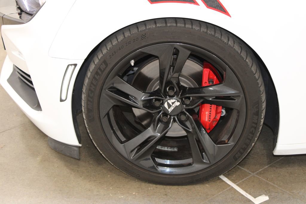 Used 2021 Chevrolet Camaro SS RWD image 52