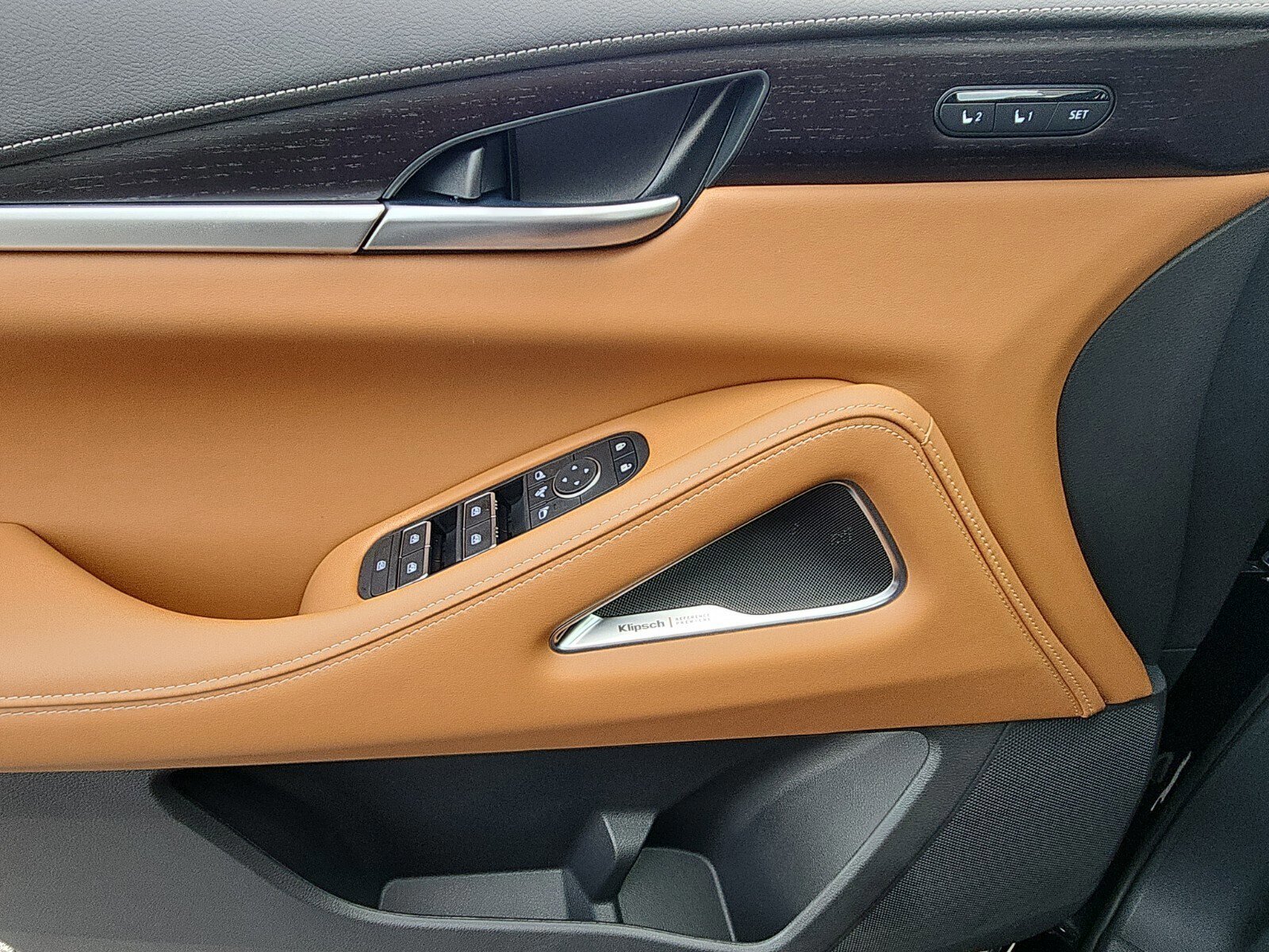 New 2026 INFINITI QX60 Autograph image 20