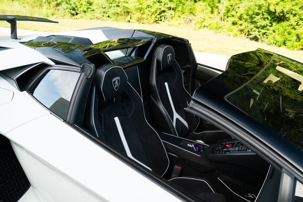 Used 2017 Lamborghini Aventador LP 750-4 Superveloce AWD/4WD image 27
