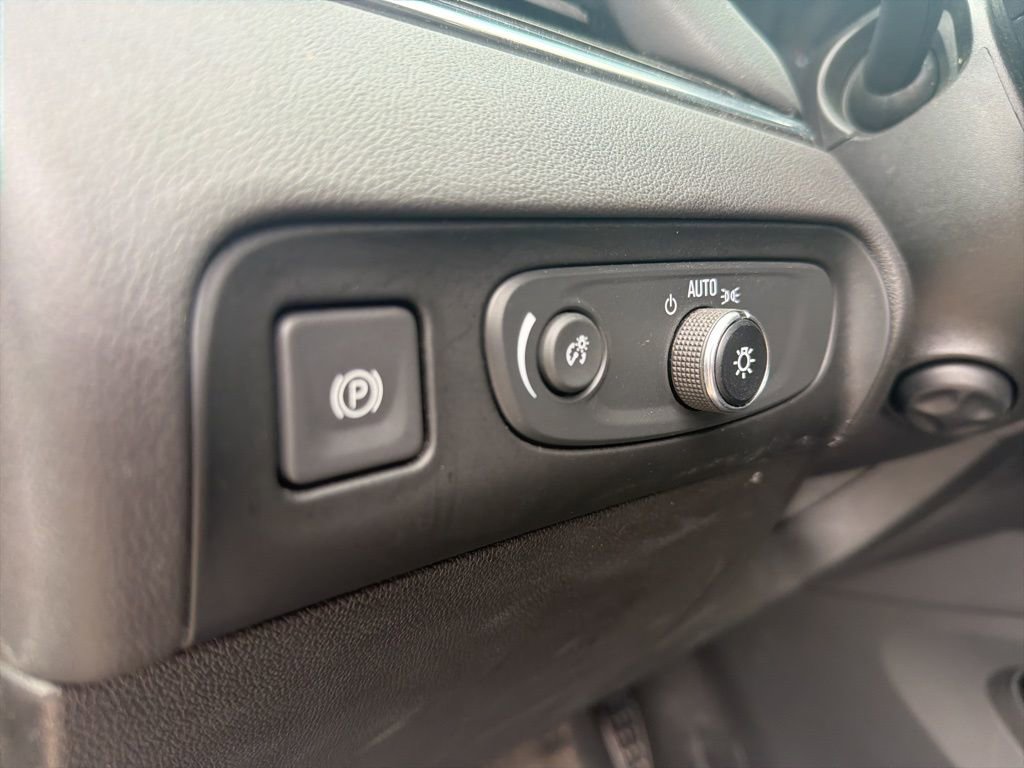 Used 2021 Buick Enclave Avenir w/ Avenir Technology Package image 15