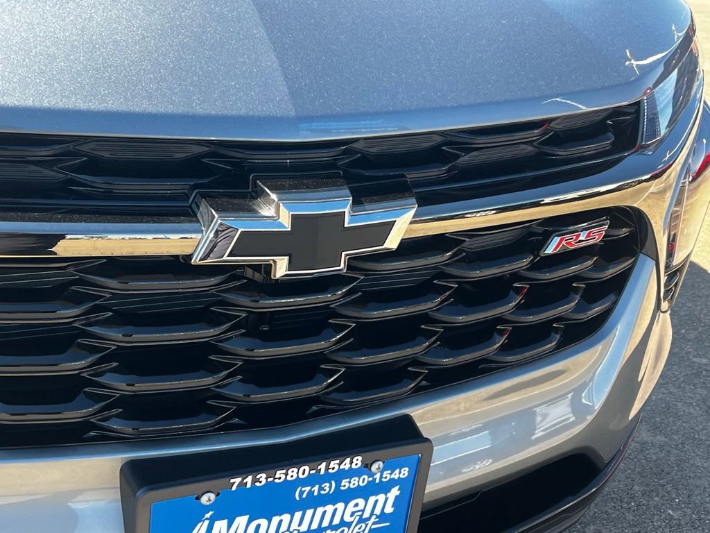 New 2026 Chevrolet Trax RS w/ Sunroof Package image 5