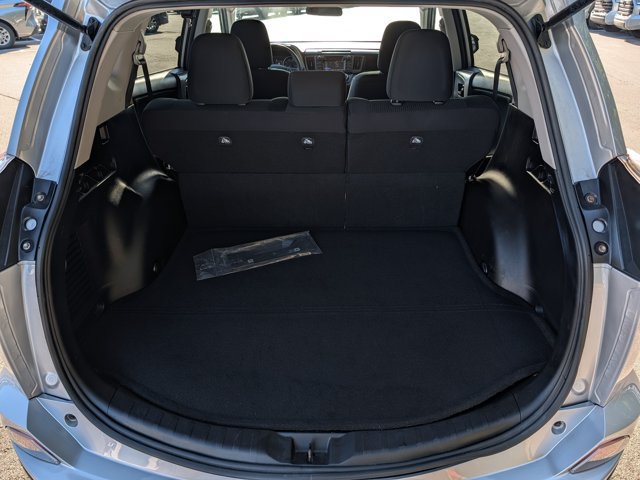 Used 2017 Toyota RAV4 LE FWD image 16