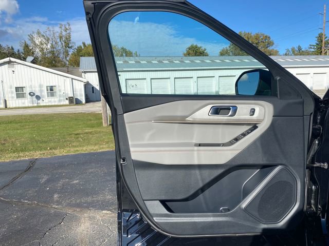 New 2026 Ford Explorer Active image 12