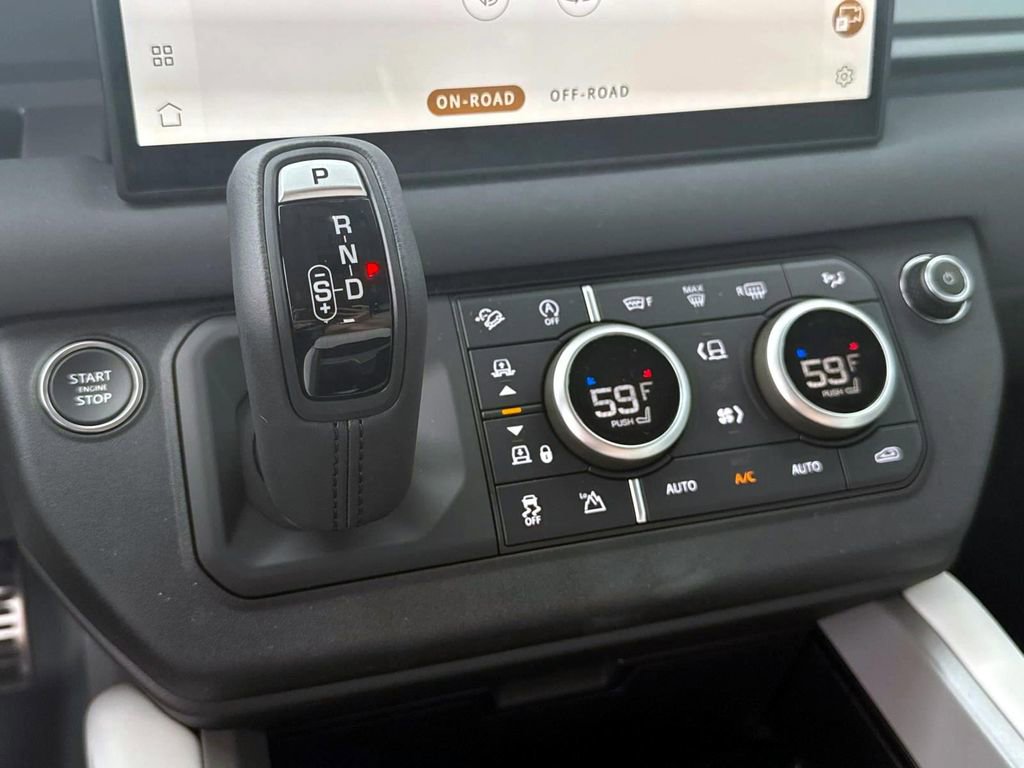 New 2025 Land Rover Defender 110 V8 image 23