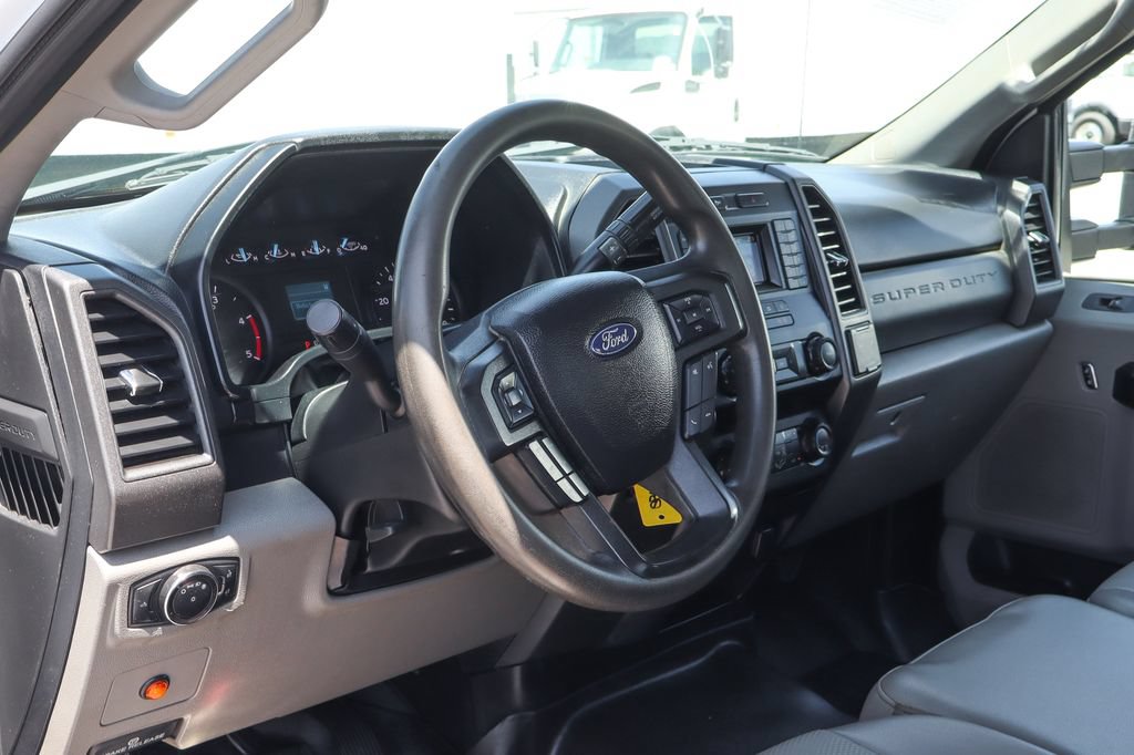 Used 2020 Ford F550 2WD Regular Cab Super Duty image 24