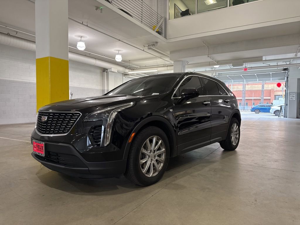 Used 2022 Cadillac XT4 Luxury w/ Cold Weather Package
