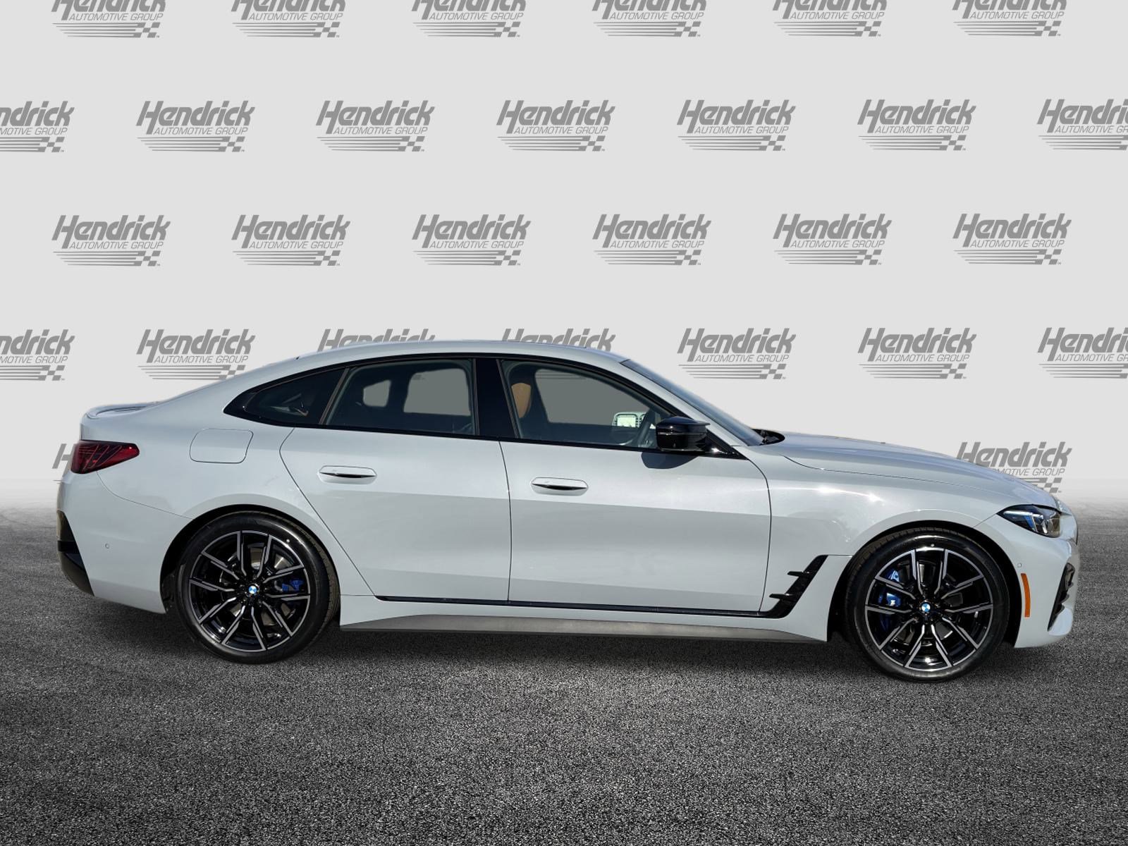 Certified 2025 BMW M440i image 11