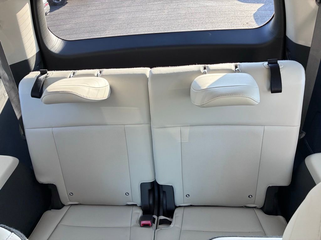 Used 2024 Hyundai Santa Fe Calligraphy image 15