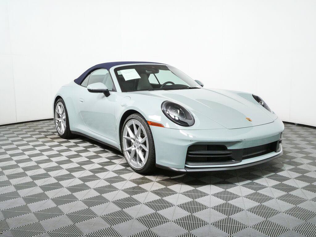 Certified 2025 Porsche 911 Carrera RWD image 28