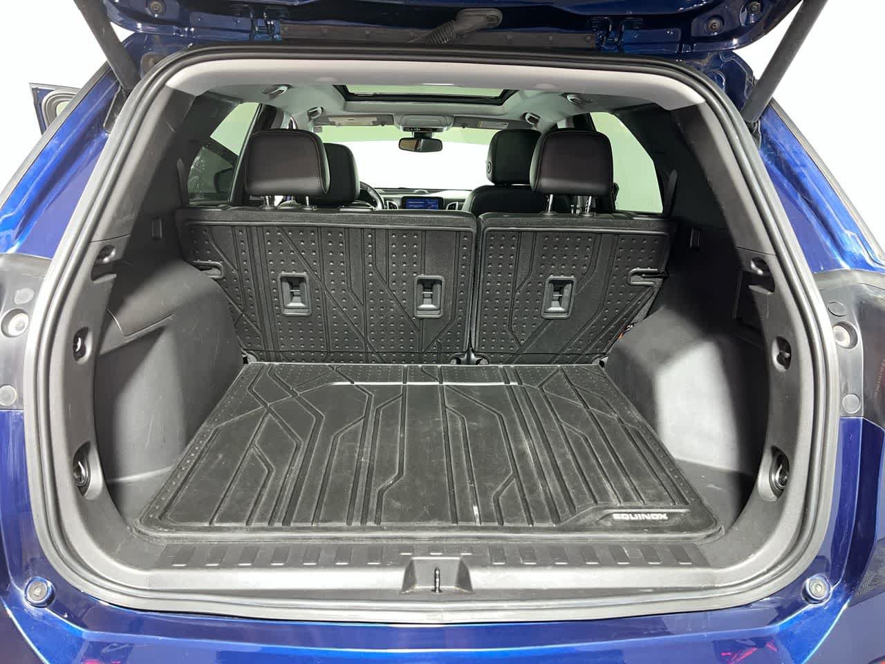 Used 2022 Chevrolet Equinox Premier AWD/4WD image 29