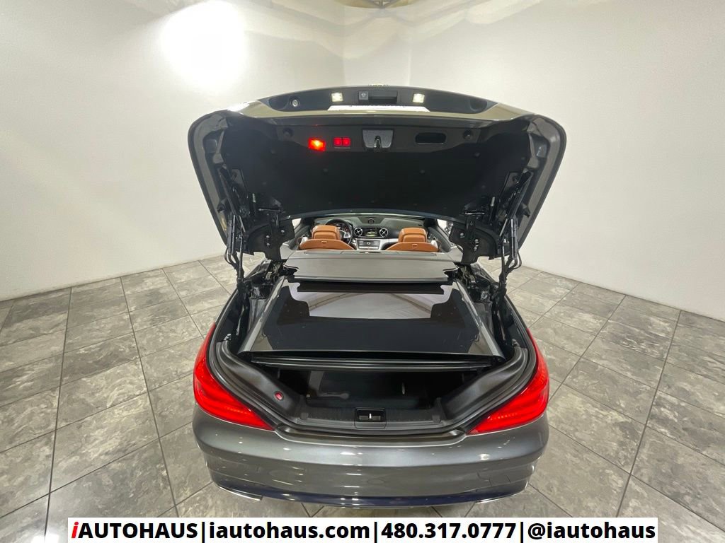 Used 2017 Mercedes-Benz SL 550 image 36