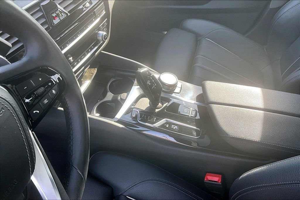 Used 2023 BMW 530e xDrive 530e iPerformance w/ Premium Package image 15