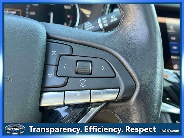 Used 2023 Cadillac XT6 Premium Luxury AWD/4WD image 23