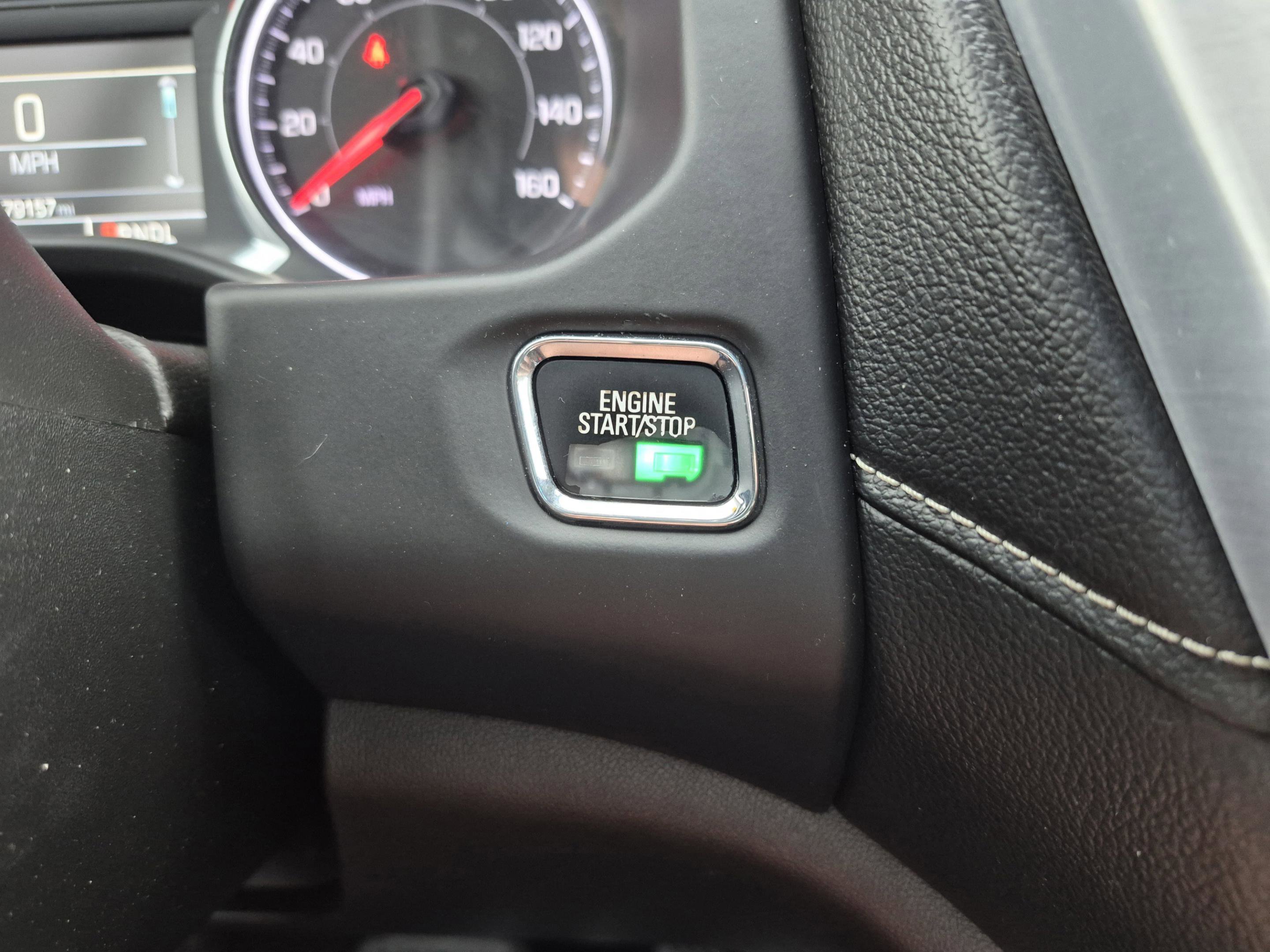 Used 2017 GMC Acadia SLE w/ Driver Alert Package I FWD image 29