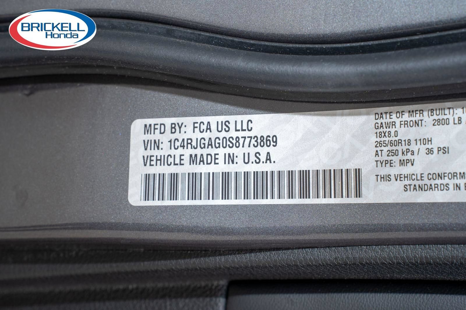 Used 2025 Jeep Grand Cherokee Laredo w/ Luxury Tech Group I RWD image 38